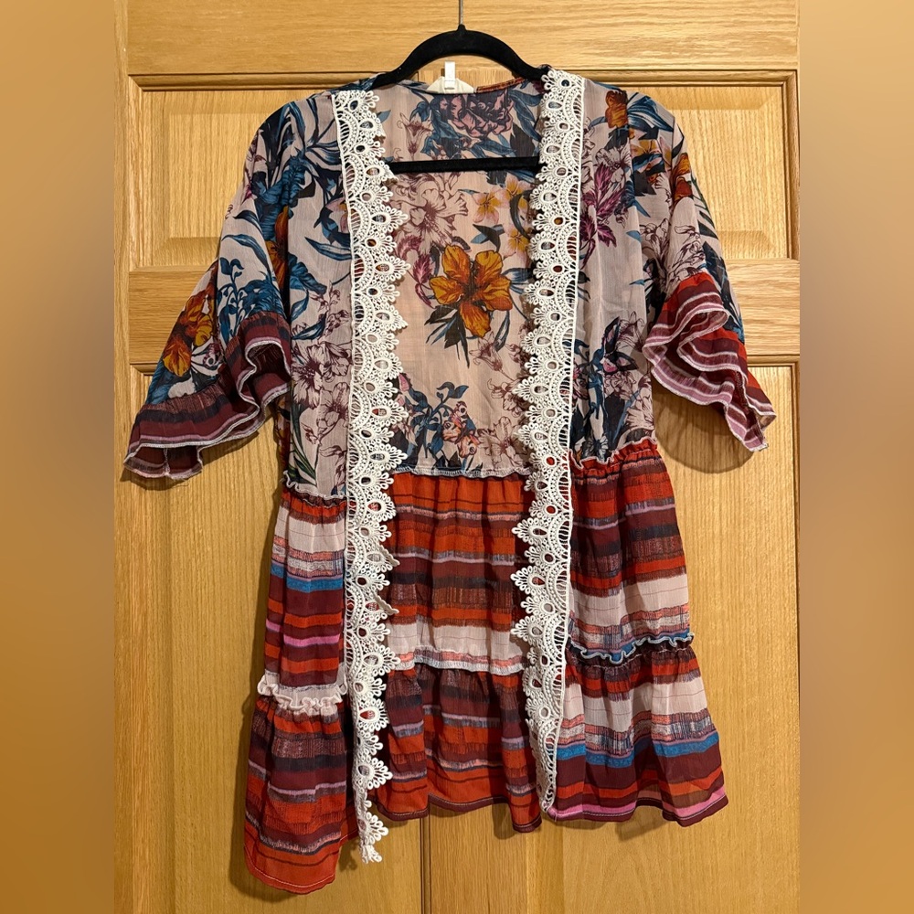 Women’s Tru Self Floral Kimono